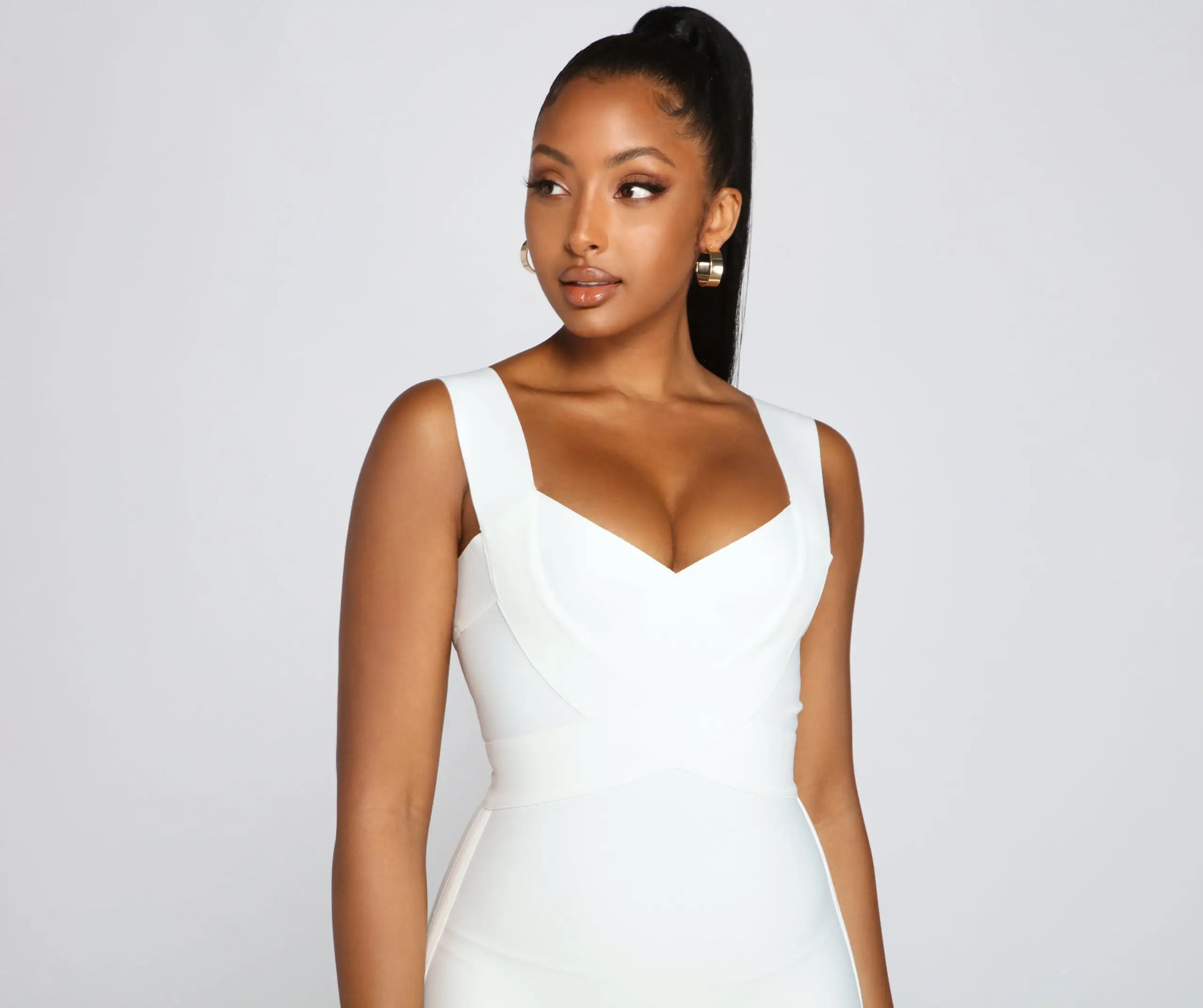 Windsor. Curves Ahead Sleeveless Bandage Bodycon 5 Windsor. Curves Ahead Sleeveless Bandage Bodycon - Image 3