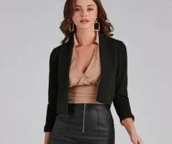 Windsor. Chic And Cropped Blazer 20 Windsor. Chic And Cropped Blazer -Formal Dresses Online Shop 06202 0021 3 3ce5df8c 6ca8 4d88 aa89 8ee006f5a6f6
