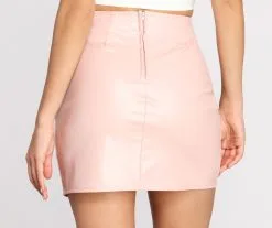 Windsor. Slay It With Style Faux Leather Mini Skirt -Formal Dresses Online Shop 06401 0207 2 d8685508 ed00 4535 add8 5deeb0b41054