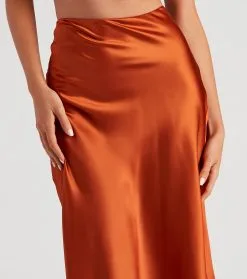 Windsor. Silky-Chic Satin Midi Skirt 17 Windsor. Silky-Chic Satin Midi Skirt -Formal Dresses Online Shop 06401 0519 4