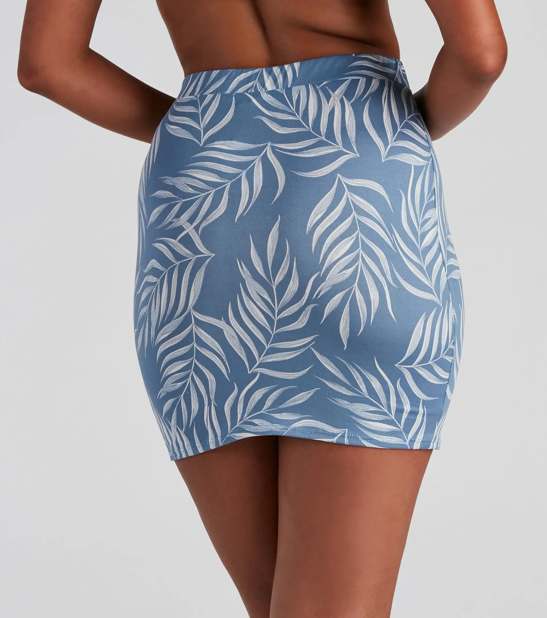 Windsor. Island-Ready Printed Mini Skirt 6 Windsor. Island-Ready Printed Mini Skirt - Image 4