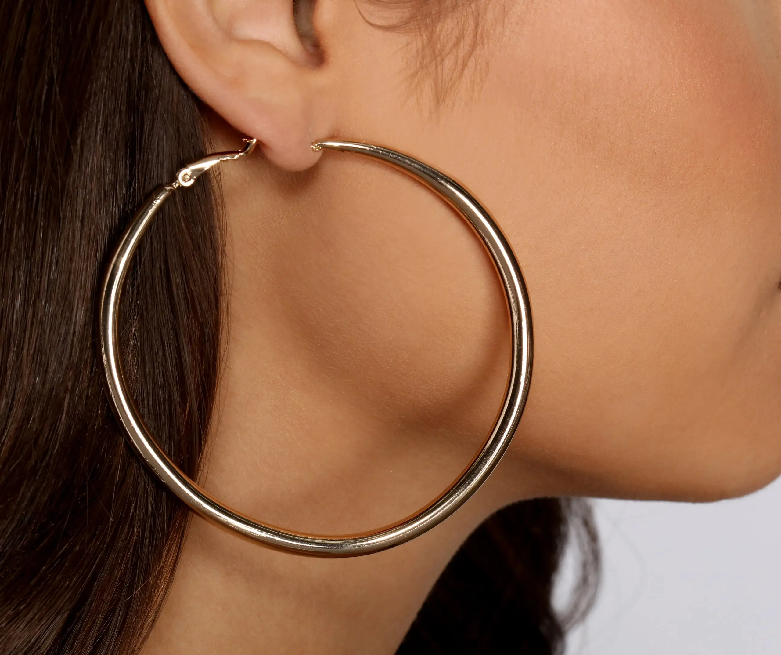 Windsor. Keep It Sleek Tube Hoop Earrings 4 Windsor. Keep It Sleek Tube Hoop Earrings - Image 2