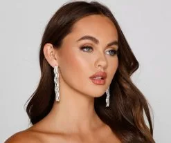 Windsor. Trendy Glam Rhinestone Fringe Earrings