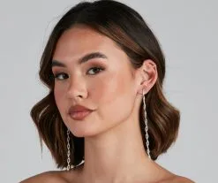 Windsor. Dainty Chic Teardrop Linear Earrings