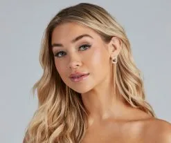 Windsor. Edgy Luxe Rhinestone Chain Fringe Earrings