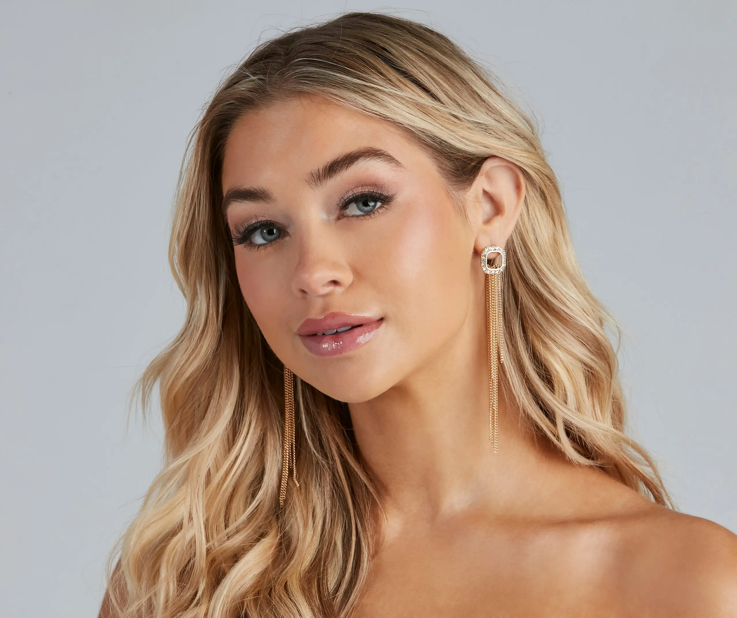 Windsor. Edgy Luxe Rhinestone Chain Fringe Earrings 3 Windsor. Edgy Luxe Rhinestone Chain Fringe Earrings