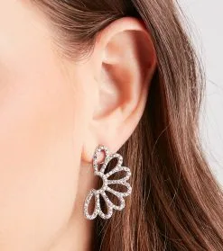 Windsor. Pretty Details Rhinestone Flower Earrings -Formal Dresses Online Shop 07001 1551 2