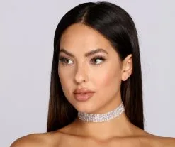 Windsor. Blinged Out Babe Choker