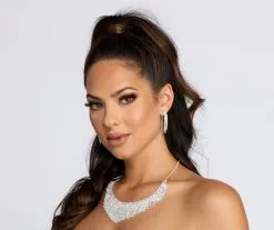 Windsor. Make A Statement Fringe Necklace Set