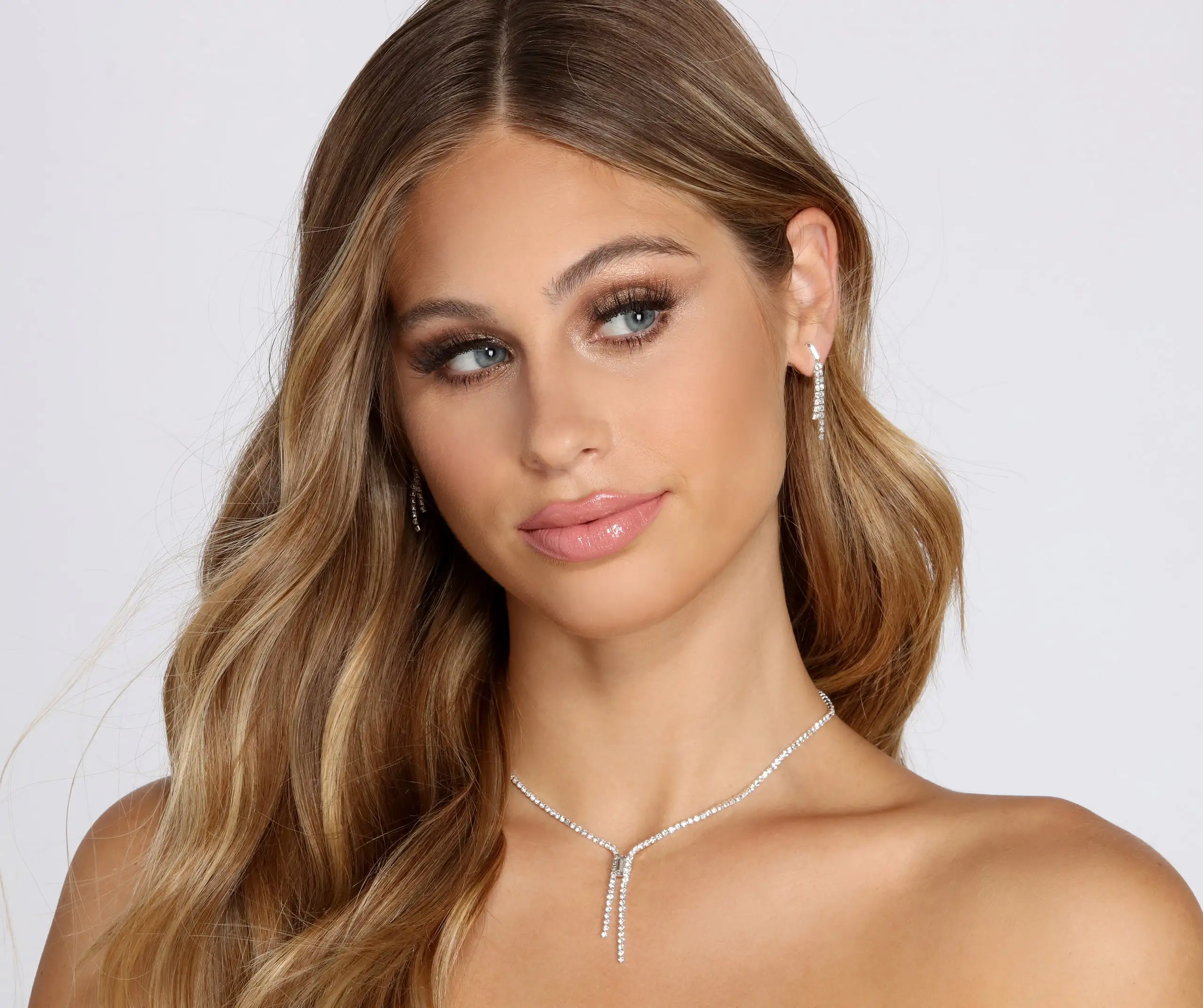 Windsor. Simply Dainty Rhinestone Necklace Set 3 Windsor. Simply Dainty Rhinestone Necklace Set