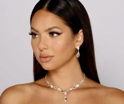 Windsor. Reign The Night Rhinestone Tear Drop Necklace Set