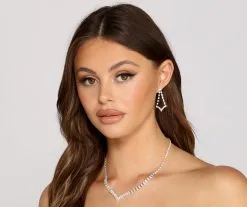 Windsor. Dainty And Chic Rhinestone Necklace And Earrings Set