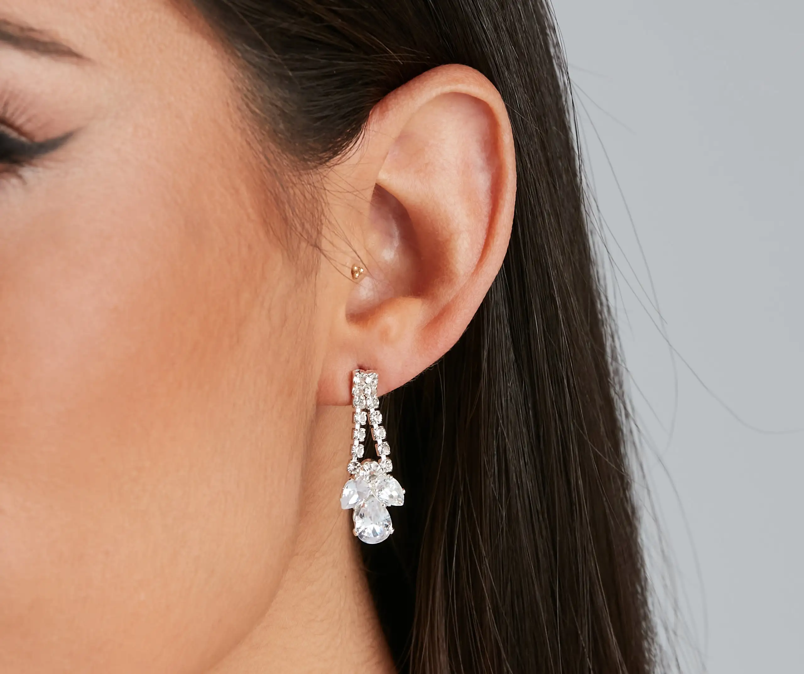 Windsor. Gleam And Glow Cubic Zirconia Necklace And Earrings Set 4 Windsor. Gleam And Glow Cubic Zirconia Necklace And Earrings Set - Image 2