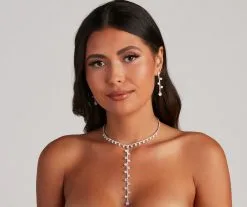 Windsor. Chic Sparkle Necklace And Earrings Set