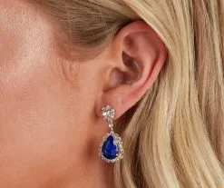 Windsor. Major Glam Halo Necklace And Earrings 13 Windsor. Major Glam Halo Necklace And Earrings -Formal Dresses Online Shop 07002 1079 1 087ec8b7 5c90 4890 a9f0 20dd20762d7b