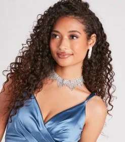 Windsor. Glam Intentions Rhinestone Fringe Choker