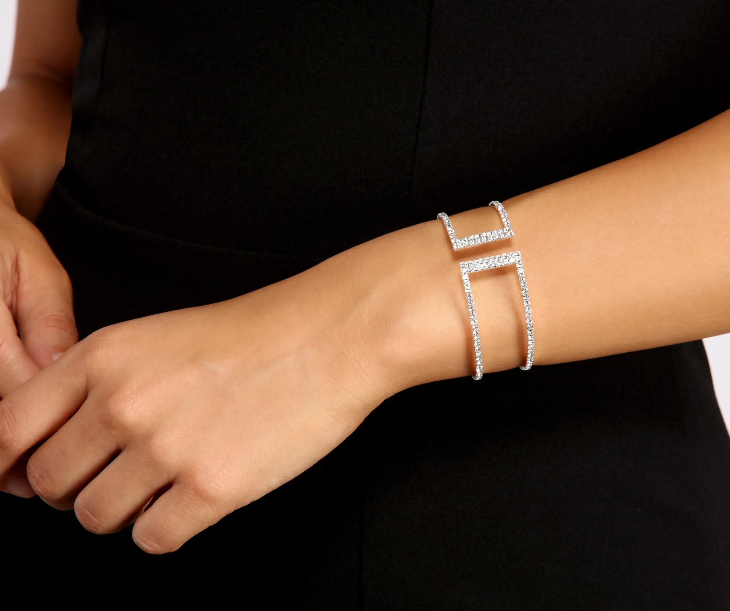 Windsor. Divine Moments Rhinestone Cuff 3 Windsor. Divine Moments Rhinestone Cuff