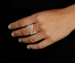 Windsor. Call The Shots Rhinestone Ring