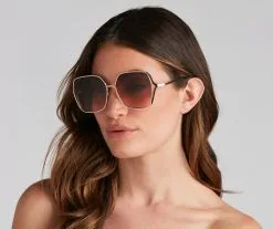 Windsor. Trendy Staple Oversized Sunglasses