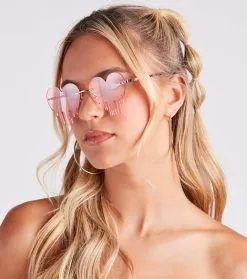 Windsor. Major Heart Eyes Statement Sunglasses