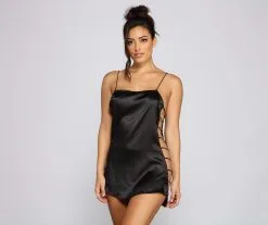 Windsor. Bold Babe Cut Out Satin Slip