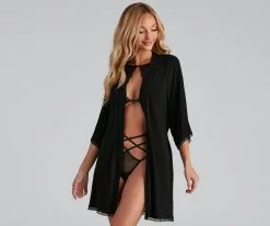 Windsor. Wrapped In Lace Trim Knit Robe
