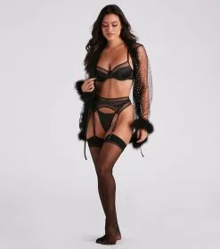 Windsor. Crushing On You Marabou Trim Robe -Formal Dresses Online Shop 07106 0088 4 633fcb92 2ba4 4366 a1f4 36e9fdc1510c