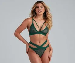 Windsor. Heat It Up Caged Bra + Panty Set