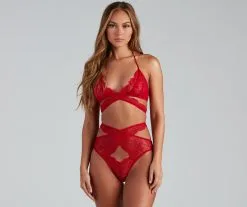 Windsor. Wrapped In Lace Sultry Bra And Panty Set