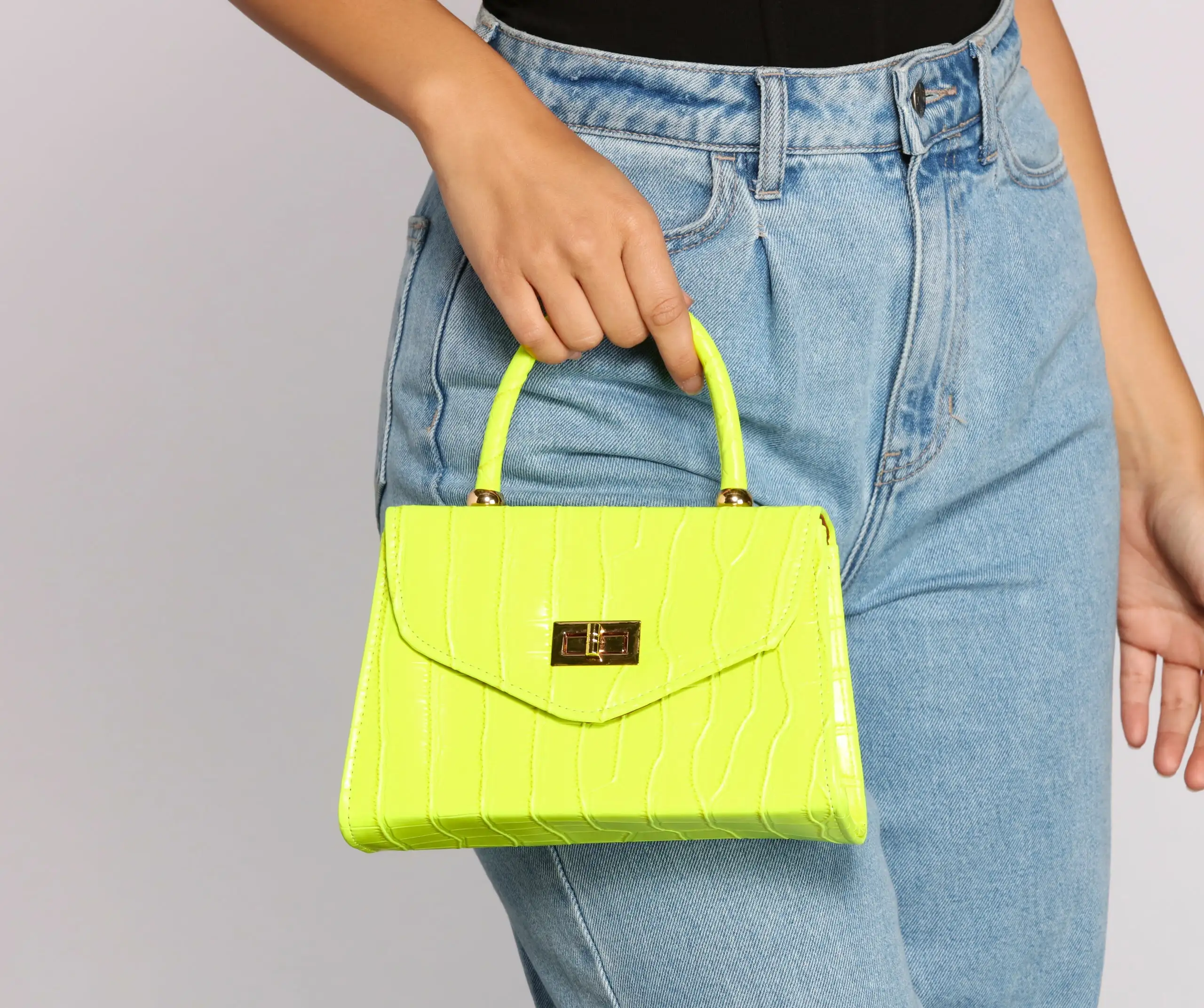 Windsor. So Chic Croc Embossed Purse 5 Windsor. So Chic Croc Embossed Purse - Image 3