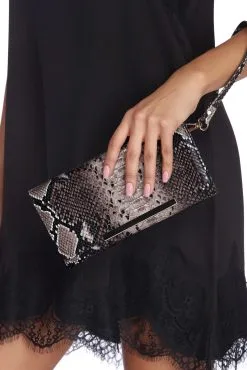 Windsor. Fiercely On Trend Wristlet