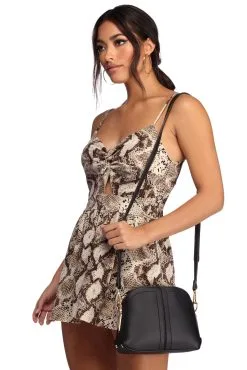 Windsor. In The Dome Crossbody Bag -Formal Dresses Online Shop 07203 1880 6 efb01d53 b941 4dbf 8b7b 0829a19e151e