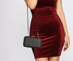 Windsor. She Loves A Little Glitter Evening Bag -Formal Dresses Online Shop 07204 0087 3 74ec9517 ca5b 4332 973f e0cb0e855244 1