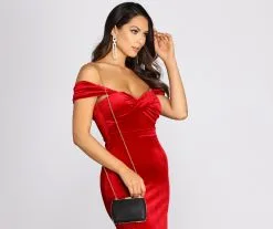 Windsor. Comin' In Clutch Glitter Mesh Evening Bag -Formal Dresses Online Shop 07204 0114 2 8ce5f399 489a 4e77 b697 867b03ad04cc 1