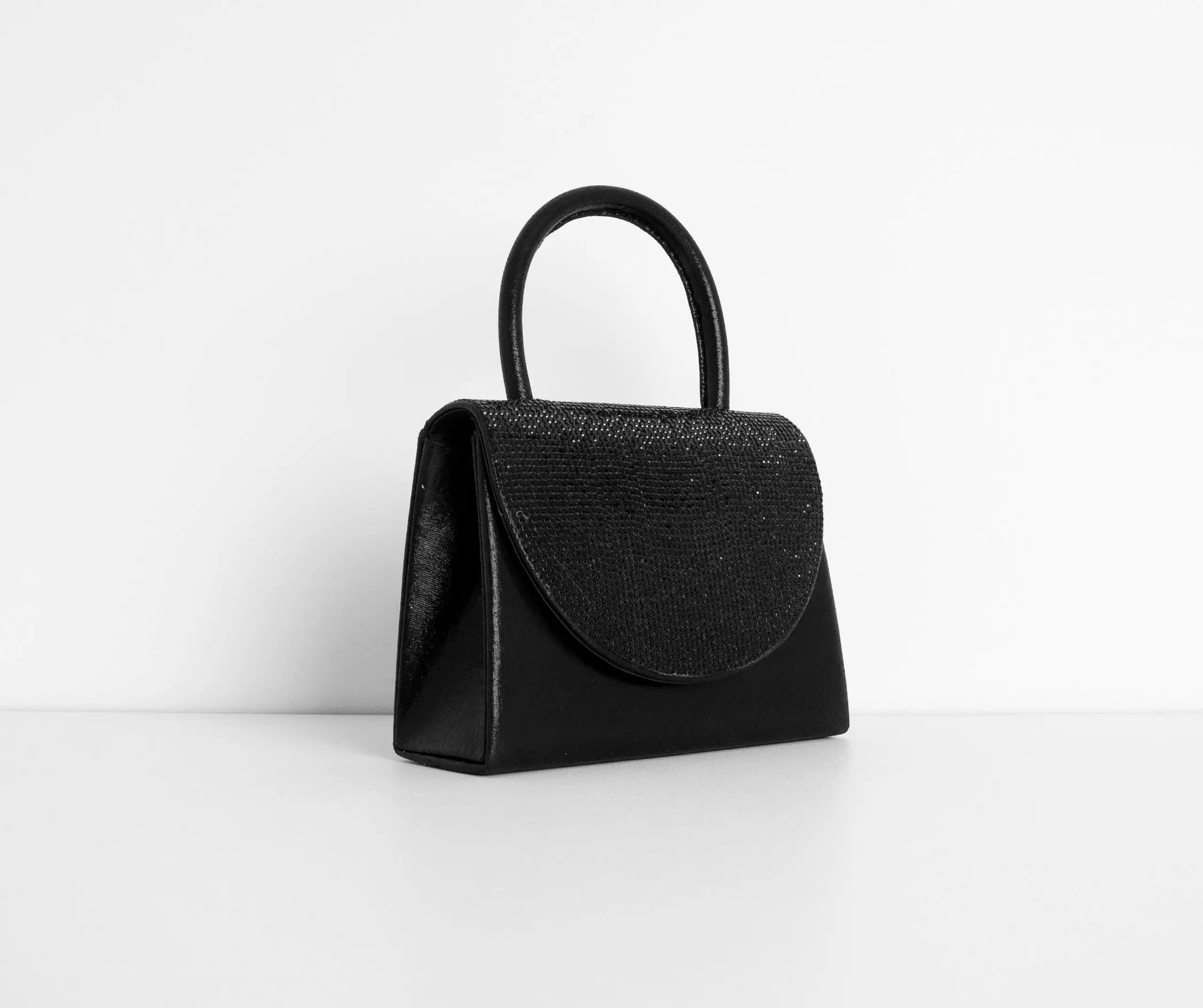 Windsor. Shine A Light Rhinestone Mini Purse 10 Windsor. Shine A Light Rhinestone Mini Purse - Image 8