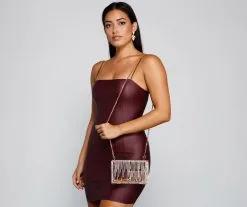 Windsor. Chic Glamour Rhinestone Fringe Clutch