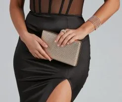 Windsor. Bling Ring Rhinestone Clasp Box Clutch