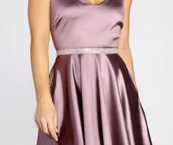 Windsor. Iridescent Rhinestone Chain Belt