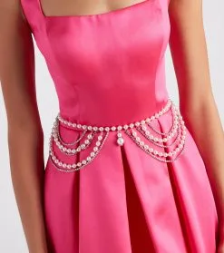 Windsor. Draped In Glamour Pearl And Rhinestone Belt
