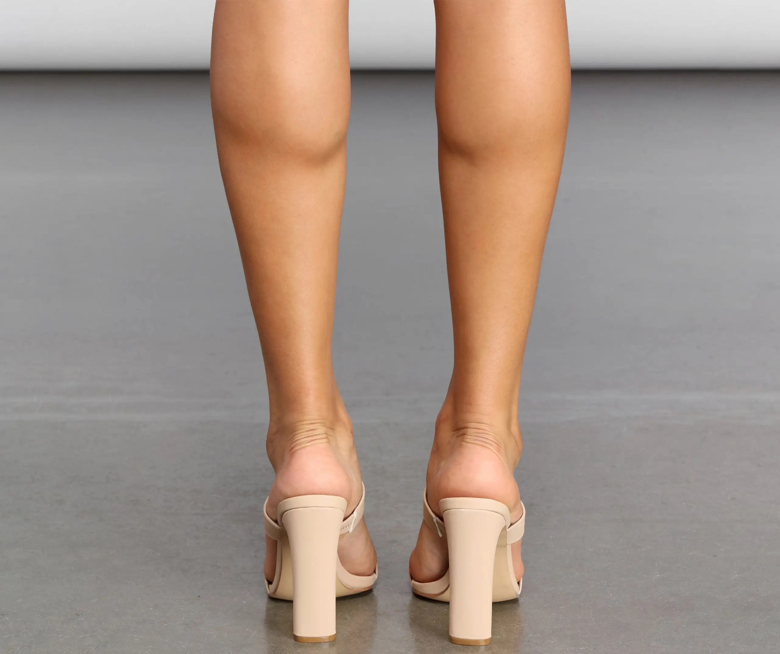 Windsor. Double Band Faux Nubuck Heels 6 Windsor. Double Band Faux Nubuck Heels - Image 4