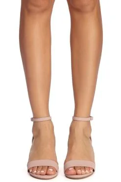 Windsor. Get Low Strap Block Heels -Formal Dresses Online Shop 07401 1963 2 416aed65 7586 4b2c 8da8 d2c0f7ed6d7b