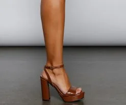 Windsor. Chic Strut Faux Leather Block Heels -Formal Dresses Online Shop 07401 3403 4 b4baad12 9ecf 42aa acb2 05d33dceaccc