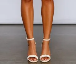 Windsor. Sunshine Chic Straw Block Heels -Formal Dresses Online Shop 07401 3467 2 13bb6edc 0214 4619 b47b cfd362b7f56c