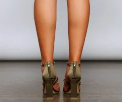 Windsor. Luxe Accents Triple Strap Heels 31 Windsor. Luxe Accents Triple Strap Heels -Formal Dresses Online Shop 07401 3533 5 d87e95e0 03e9 42e6 95e9 796a40175bd0