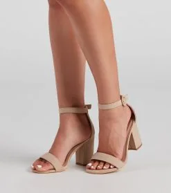 Windsor. Classic Style Wide-Fit Block Heels -Formal Dresses Online Shop 07401 3898 1 984600ae 6464 4b70 a16f fdc426fdb438