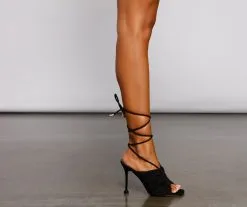 Windsor. Trendsetting Queen Lace-Up Heels -Formal Dresses Online Shop 07403 1264 3