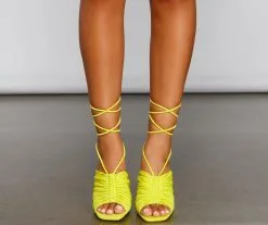 Windsor. Trendsetting Queen Lace-Up Heels -Formal Dresses Online Shop 07403 1266 2