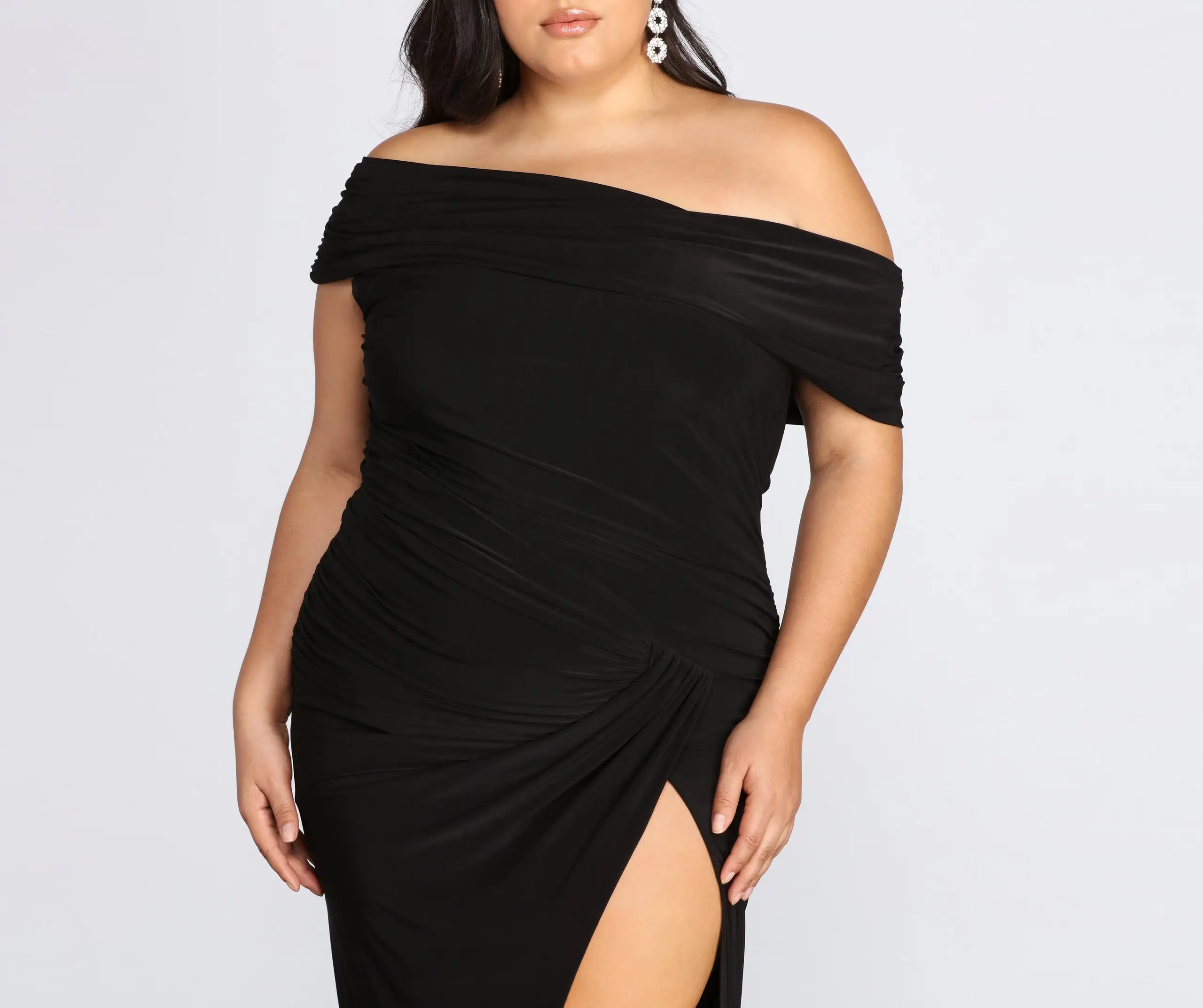 Windsor. Plus Kaleigh Off Shoulder Dress 14 Windsor. Plus Kaleigh Off Shoulder Dress - Image 12