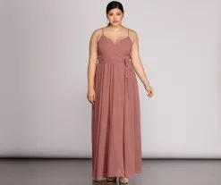 Windsor. Plus Helena Formal Sleeveless Chiffon Dress