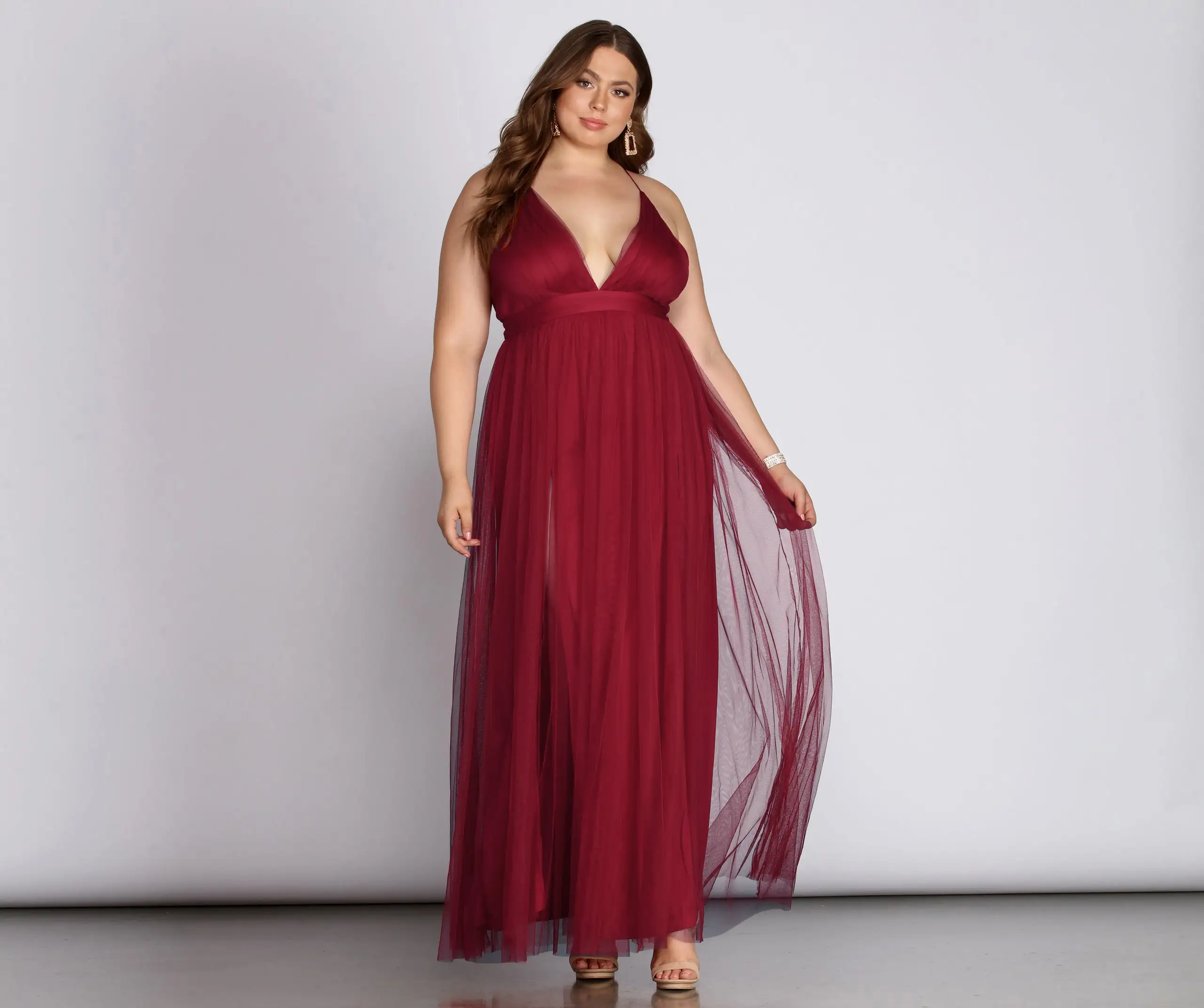 Windsor. Plus Elisabeth Pleated Tulle Formal Dress 12 Windsor. Plus Elisabeth Pleated Tulle Formal Dress - Image 10